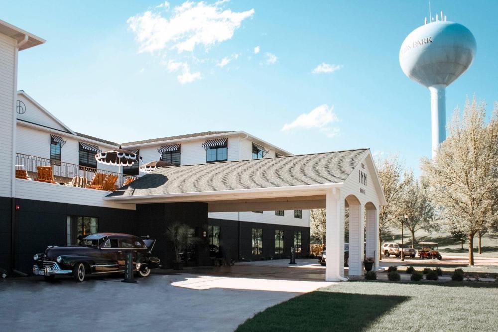 The Inn Hotel Lake Okoboji, an Ascend Collection Hotel